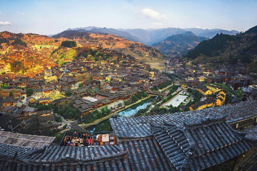 黔山秀水寄怀吟